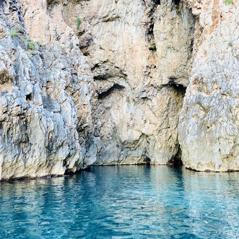 rent-boat-santamariadileuca